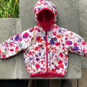 Patagonia Baby Reversible Puff-ball jacket